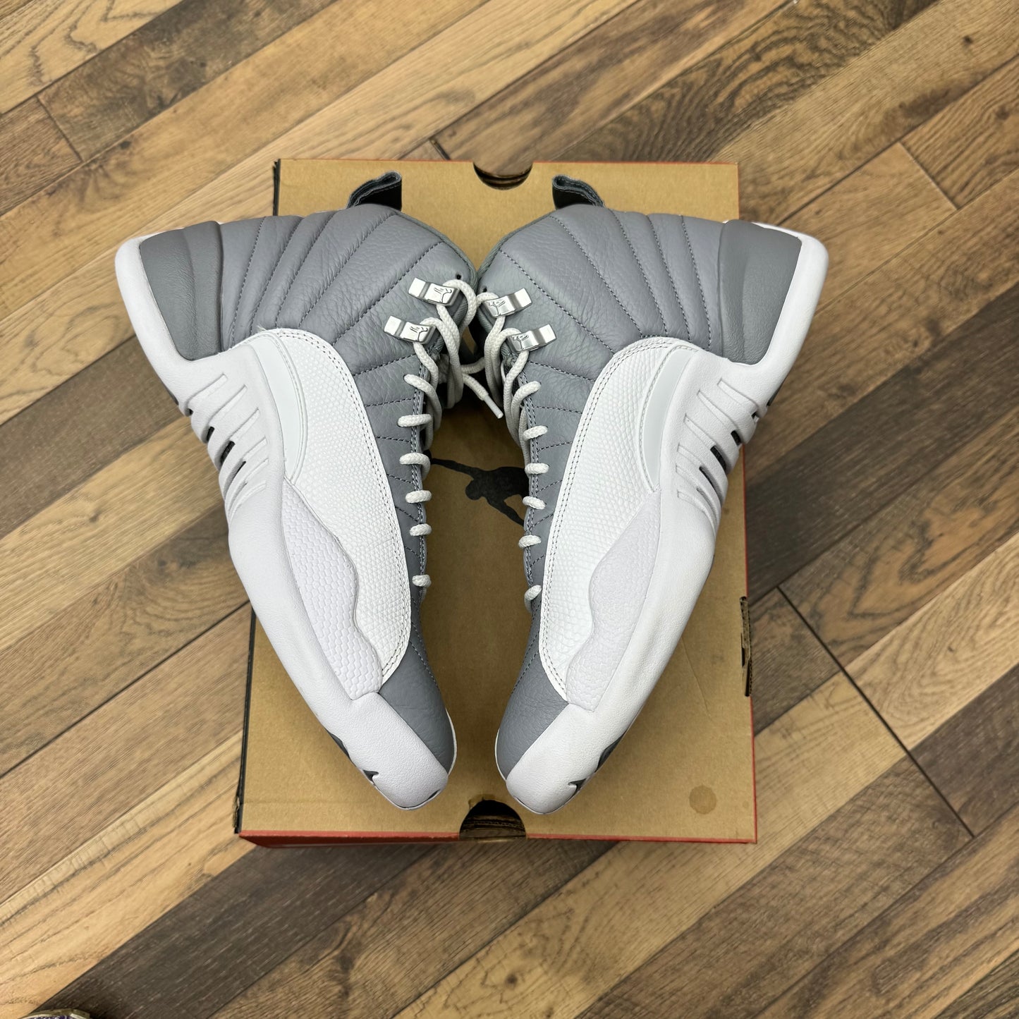 Jordan 12 Stealth sz 9.5 (Preowned)