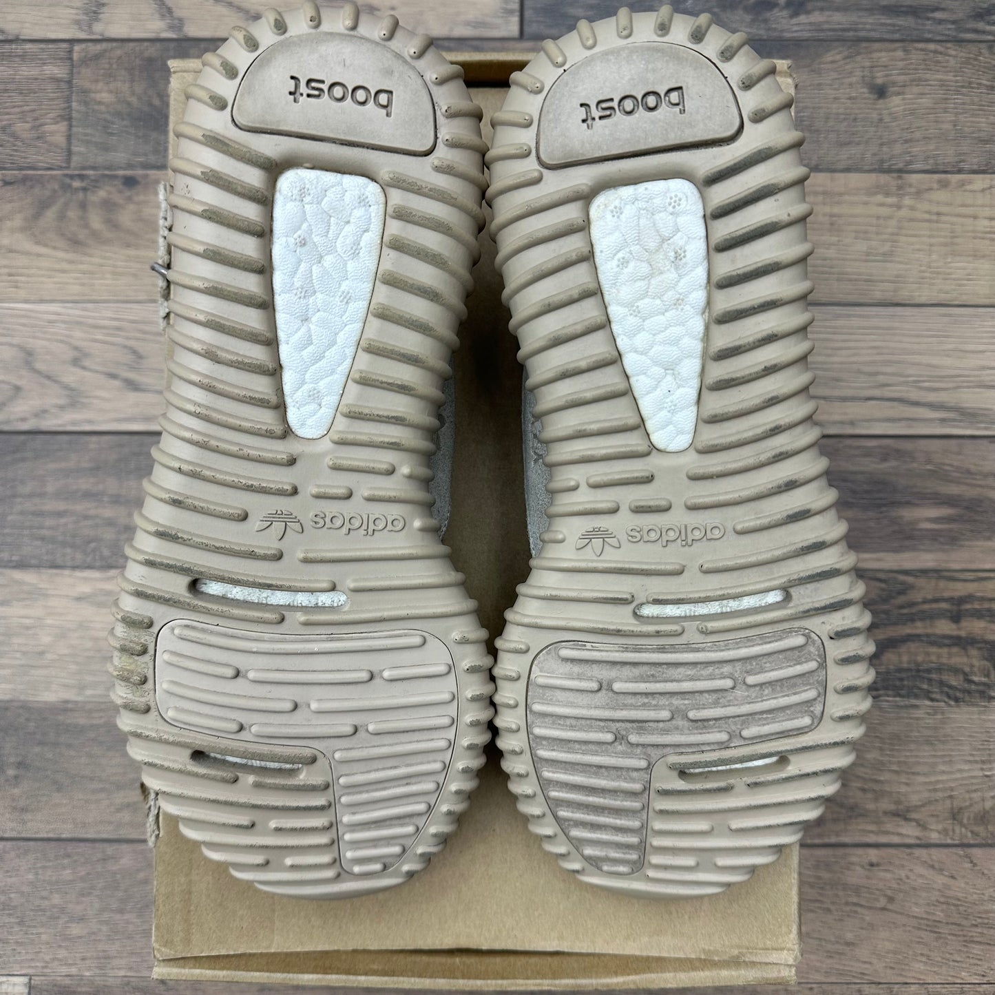 Yeezy 350 V2 Oxford Tan Sz 6.5M/8W (Preowned)