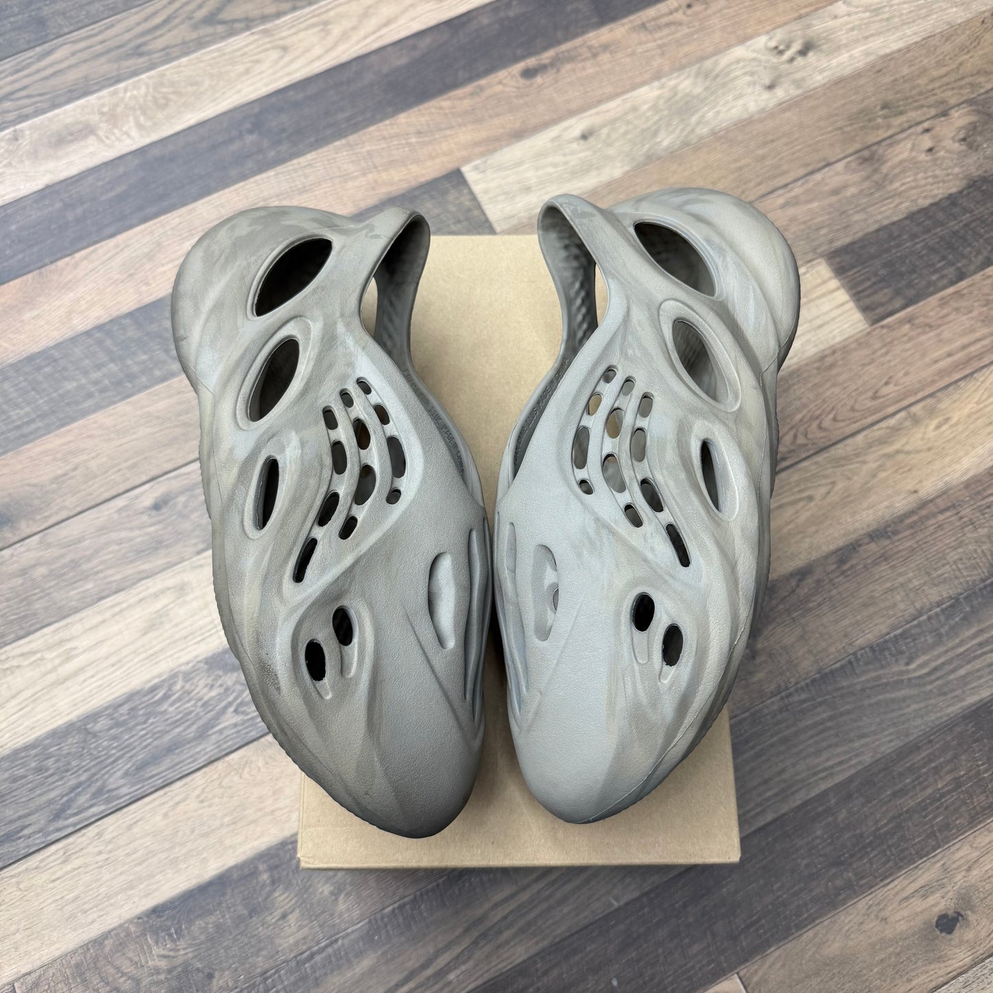 Yeezy Foam Rnnr Stone Sage Sz 11 “Preowned”