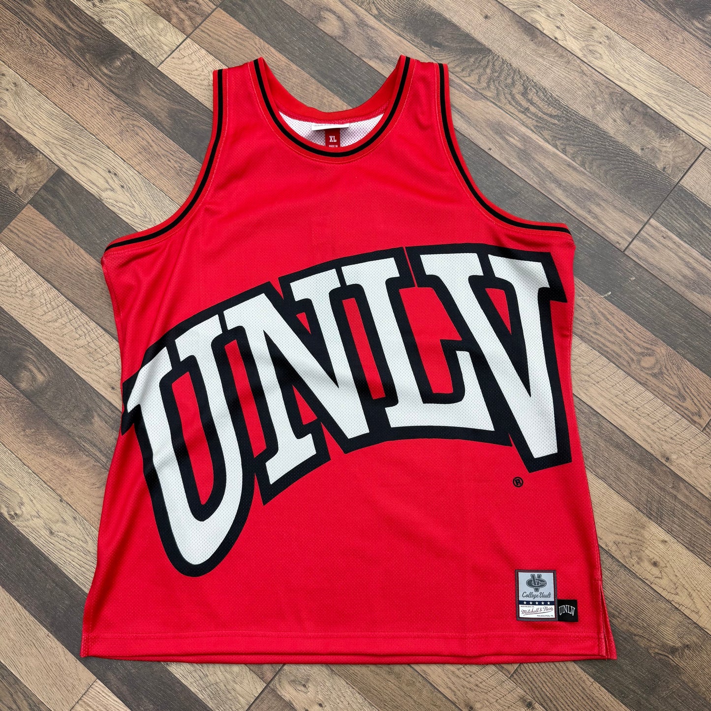 Mitchell & Ness UNLV Jersey Sz XL