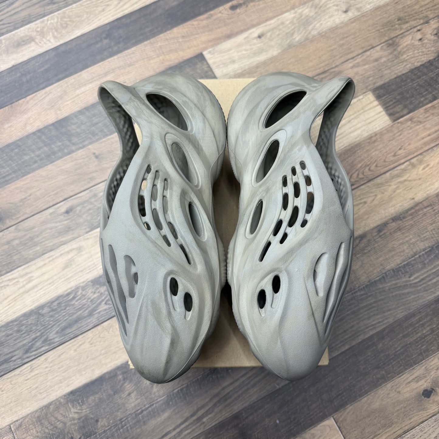 Yeezy Foam Rnnr Stone Sage Sz 11 “Preowned”