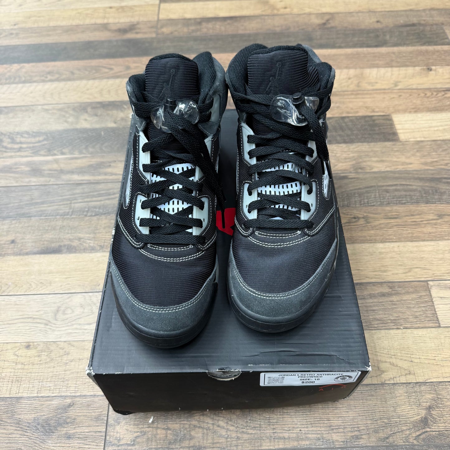 Jordan 5 Anthracite Sz 10 (Preowned)