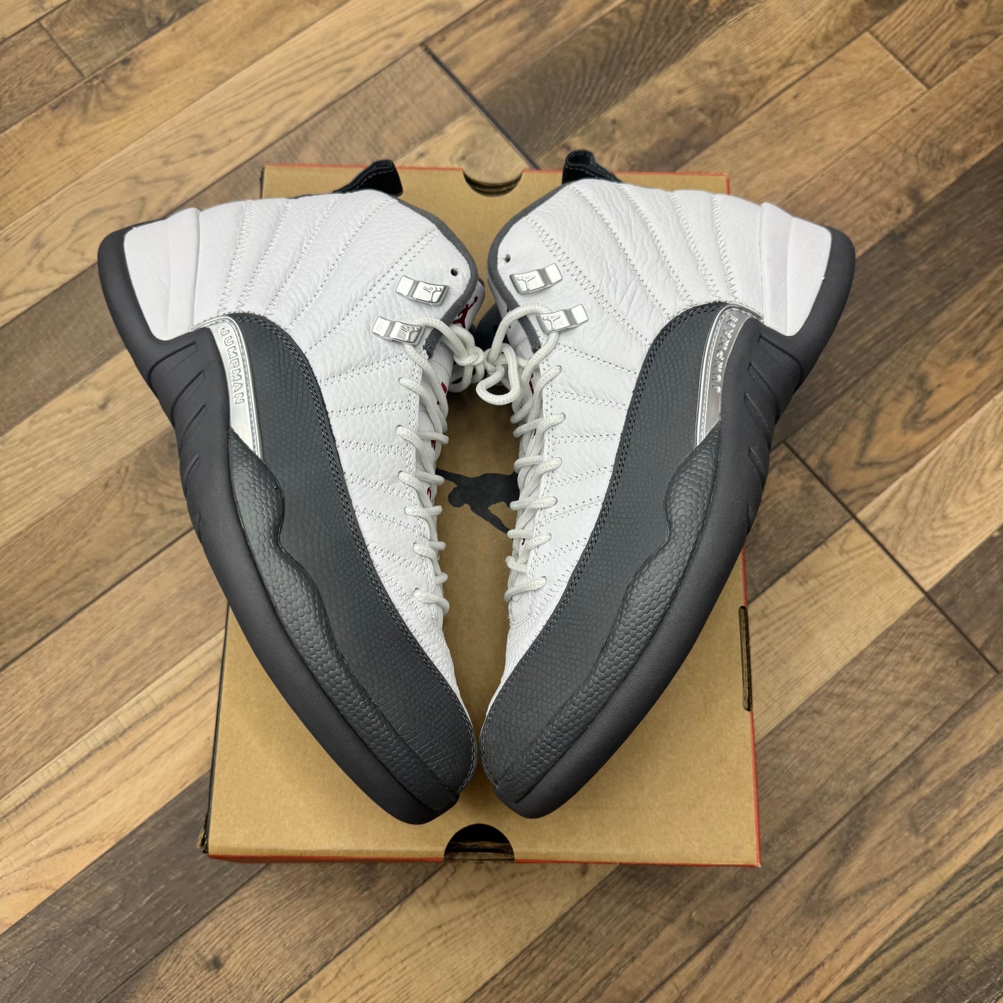 Jordan 12 Red Flint Sz 10.5 (Preowned)