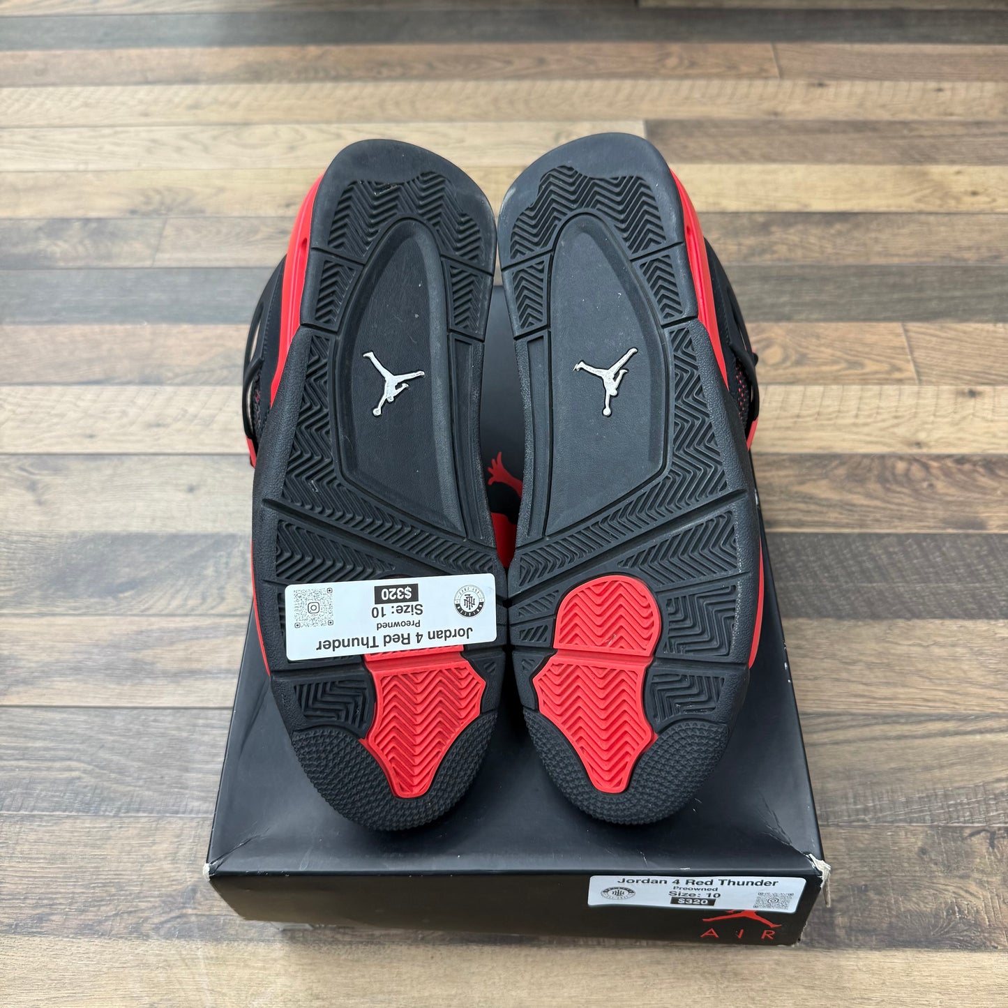 Jordan 4 Red Thunder Sz 10 (Preowned)