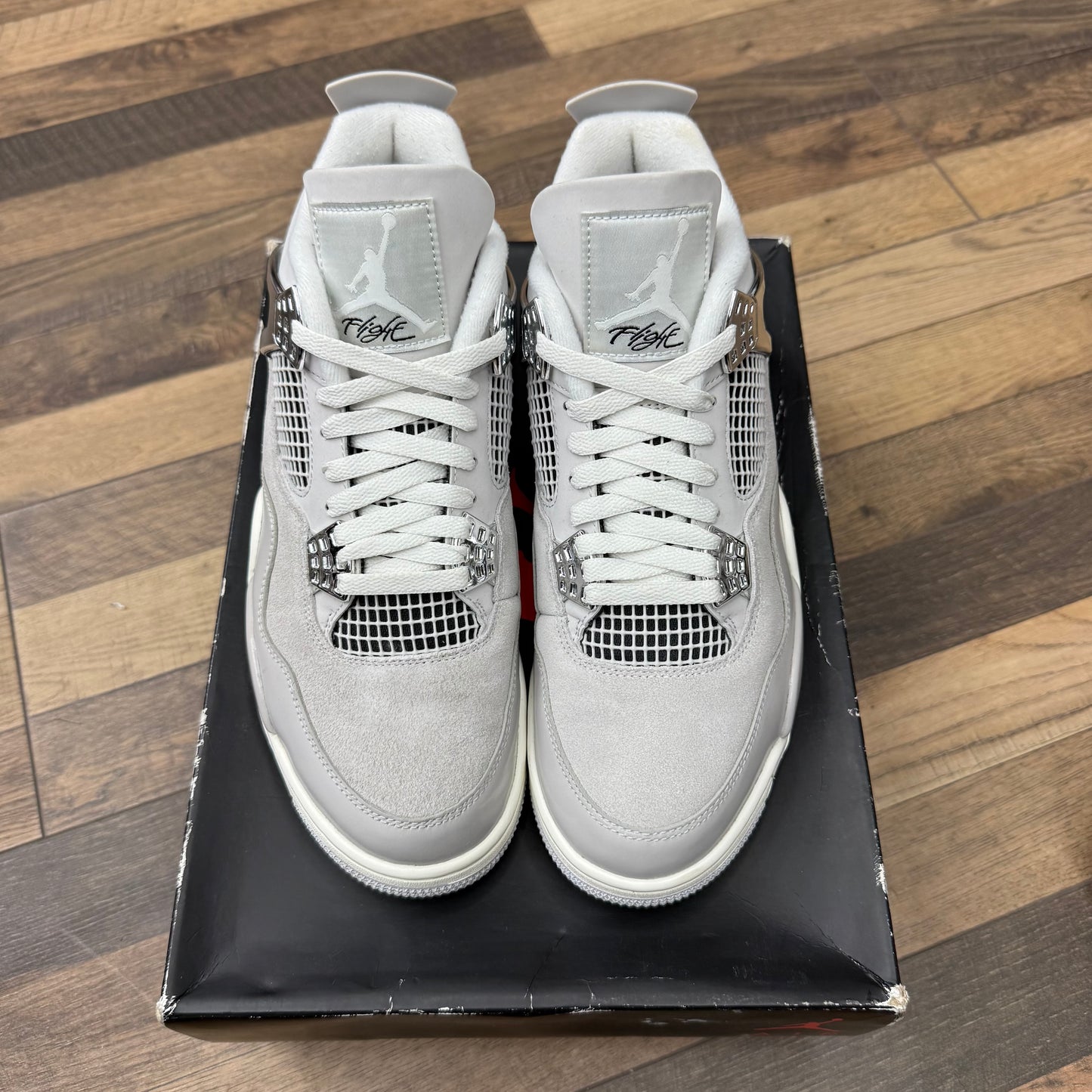 Jordan 4 Frozen Moments Sz 9.5M/11W (Preowned)