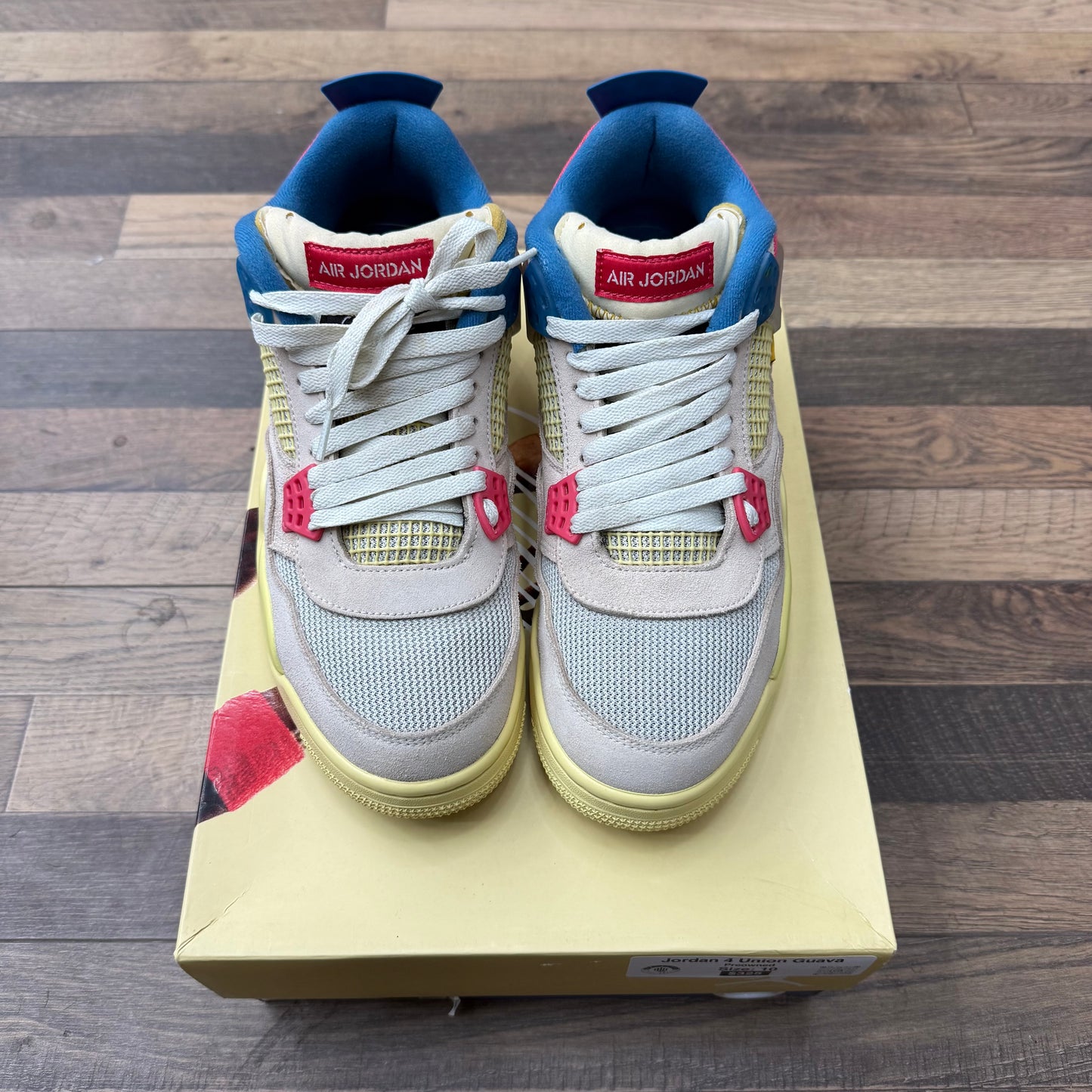 Jordan 4 Union Guava Sz 10 (Preowned)