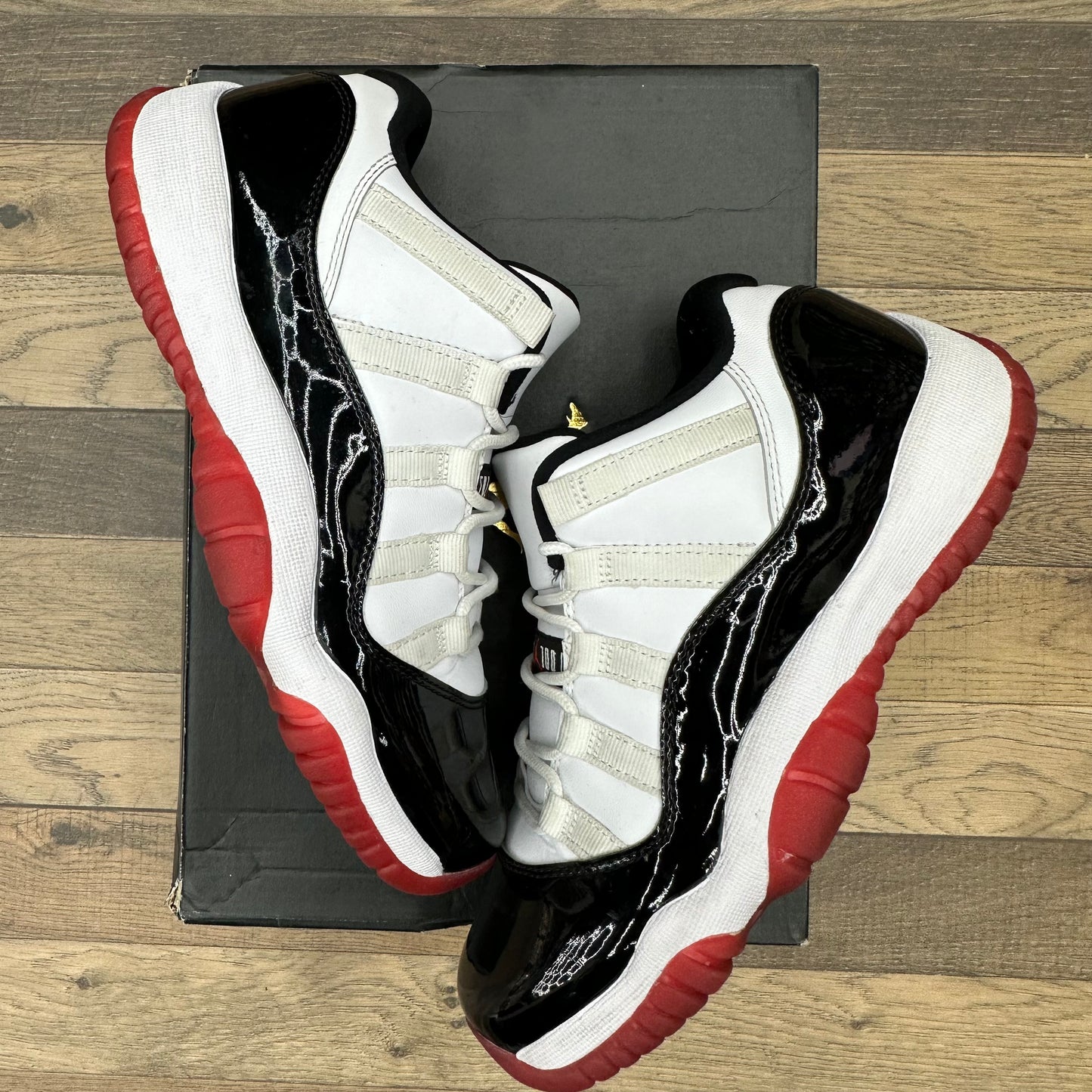 Jordan 11 Low Concord Bred Sz 6Y/7.5W (Preowned)