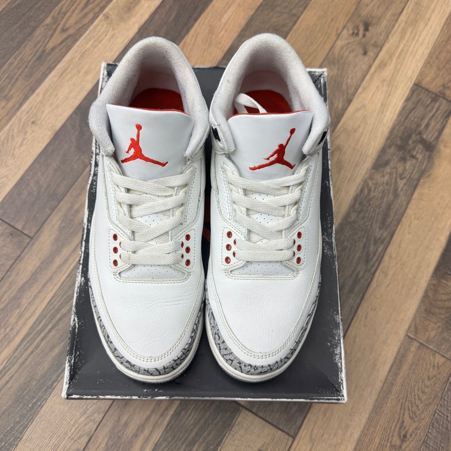 Jordan 3 Reimagined White Cement Sz 8.5 (Preowned)