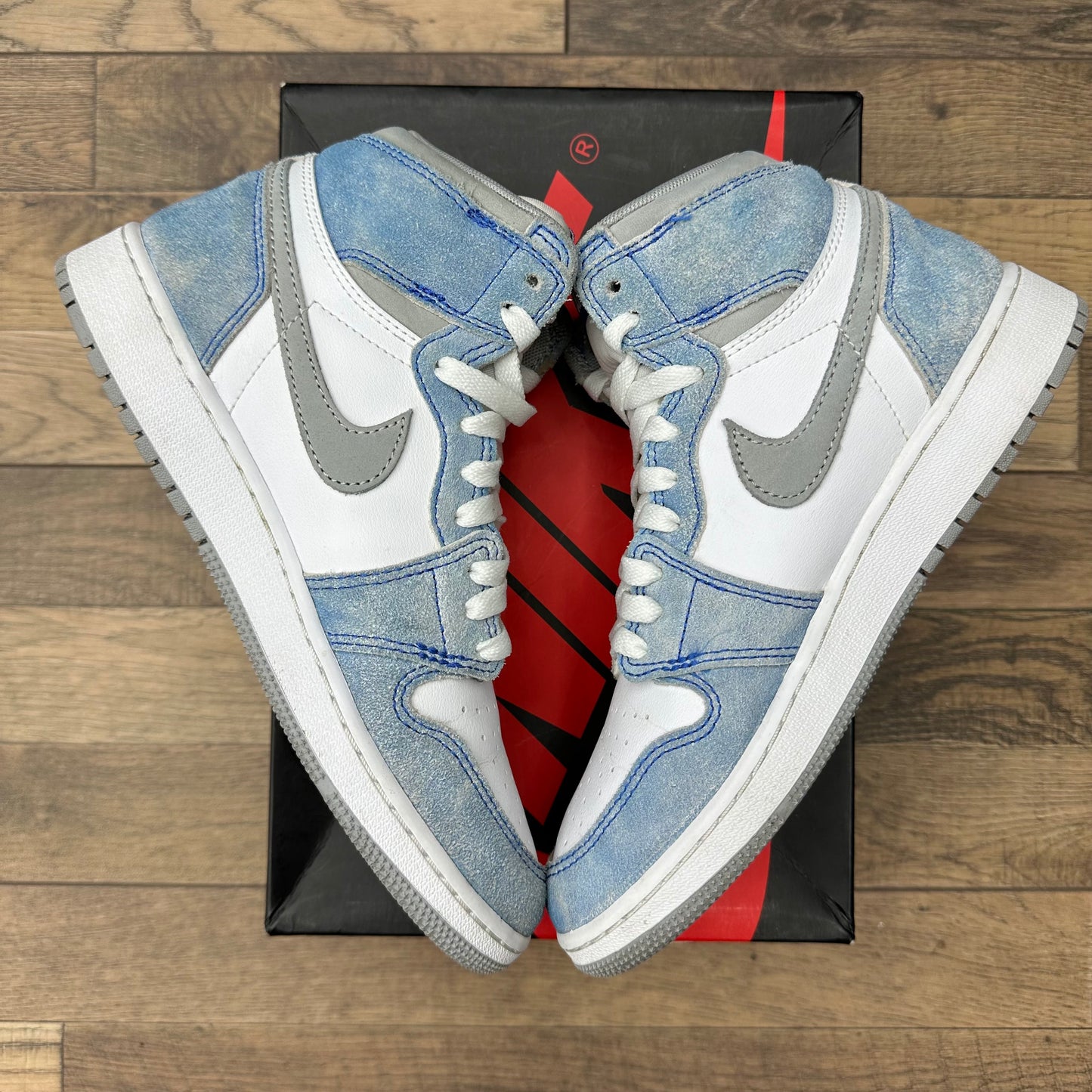 Jordan 1 High Hyper Royal Sz 5.5Y (Preowned)