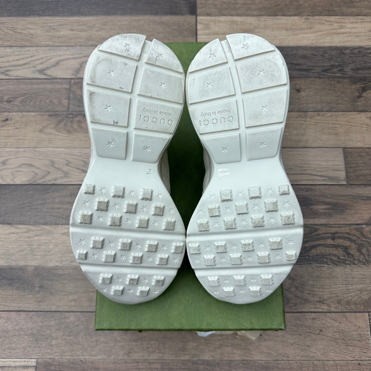 Women’s Gucci Rhyton Sneaker Sz 7W/5.5M (Preowned)