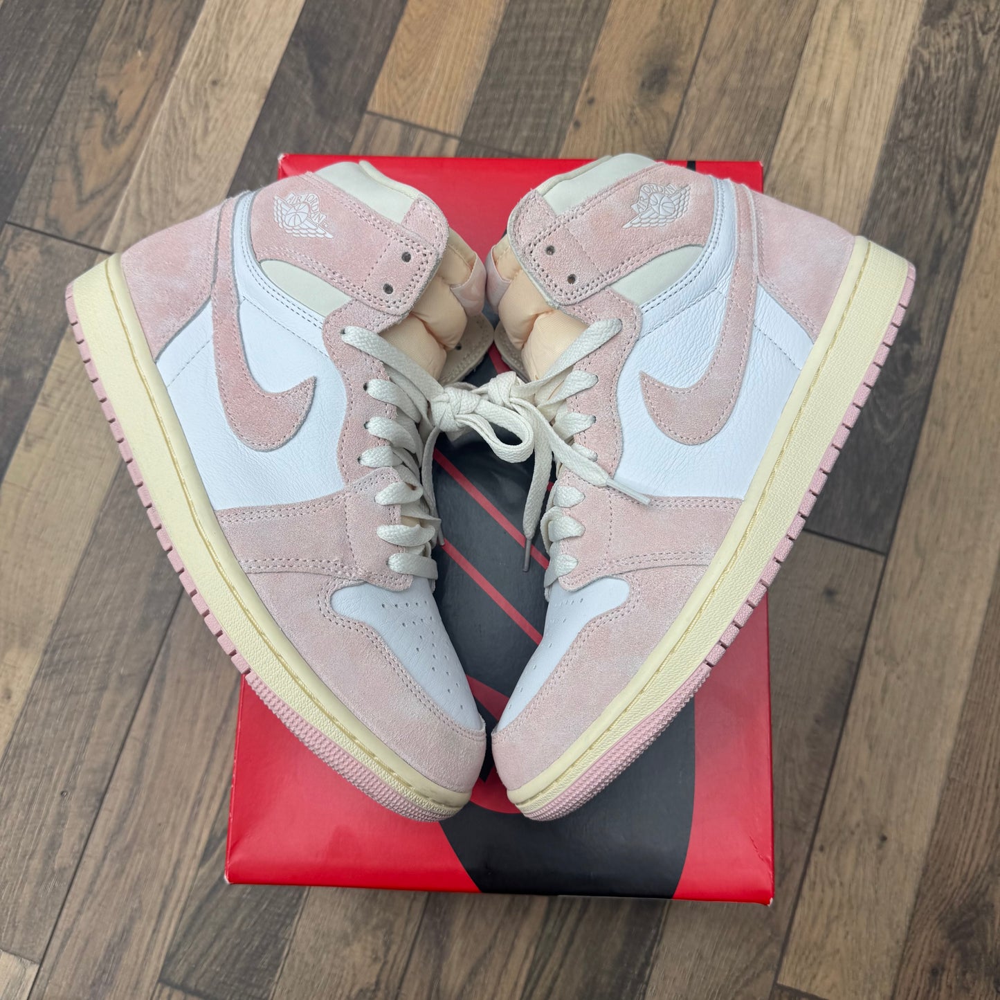 Jordan 1 High Washed Pink Sz 10W/8.5M (Preowned)