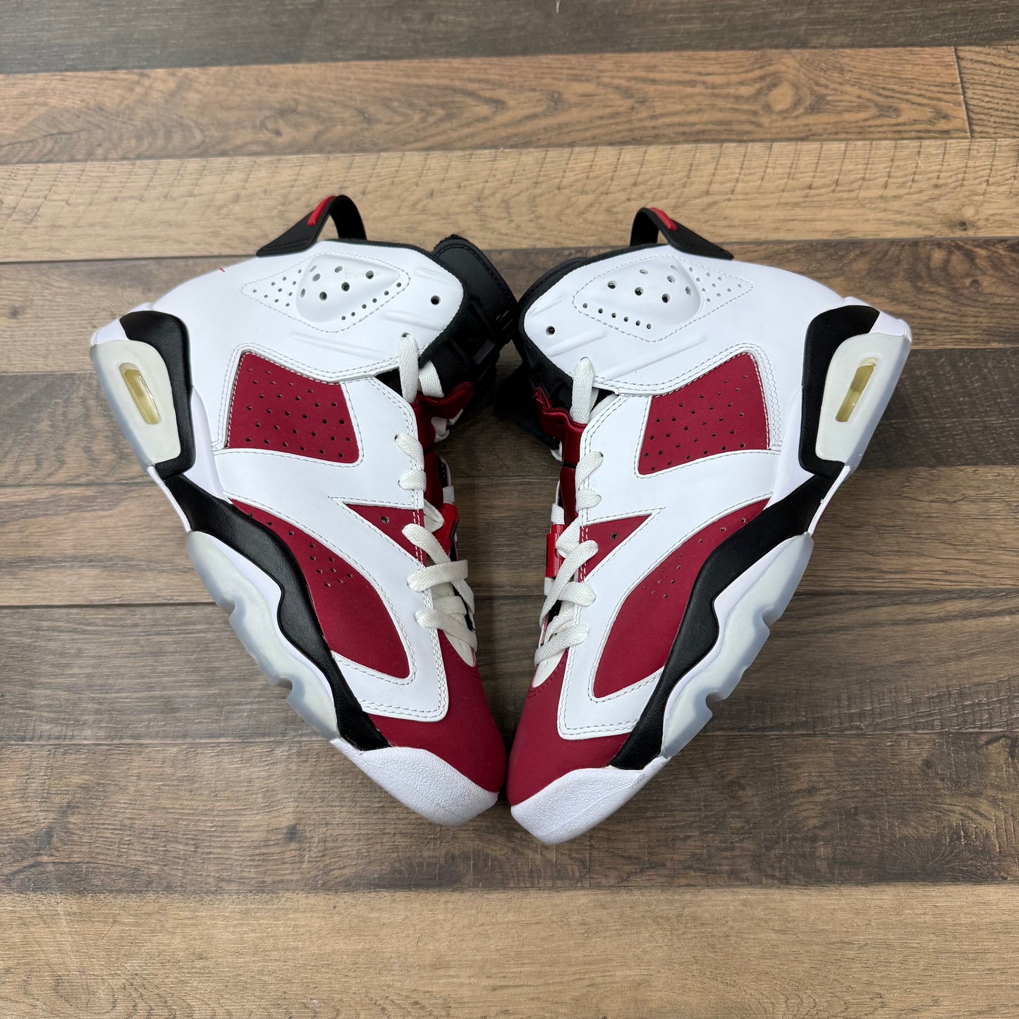 Jordan 6 Carmine Sz 8 (Preowned)