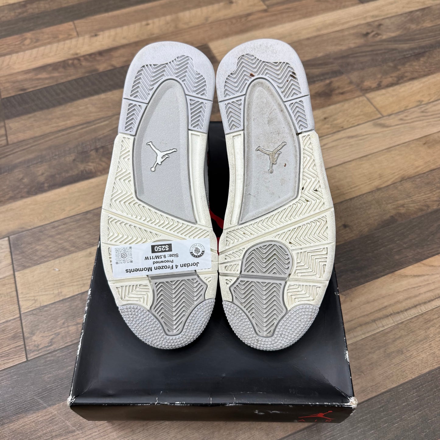 Jordan 4 Frozen Moments Sz 9.5M/11W (Preowned)