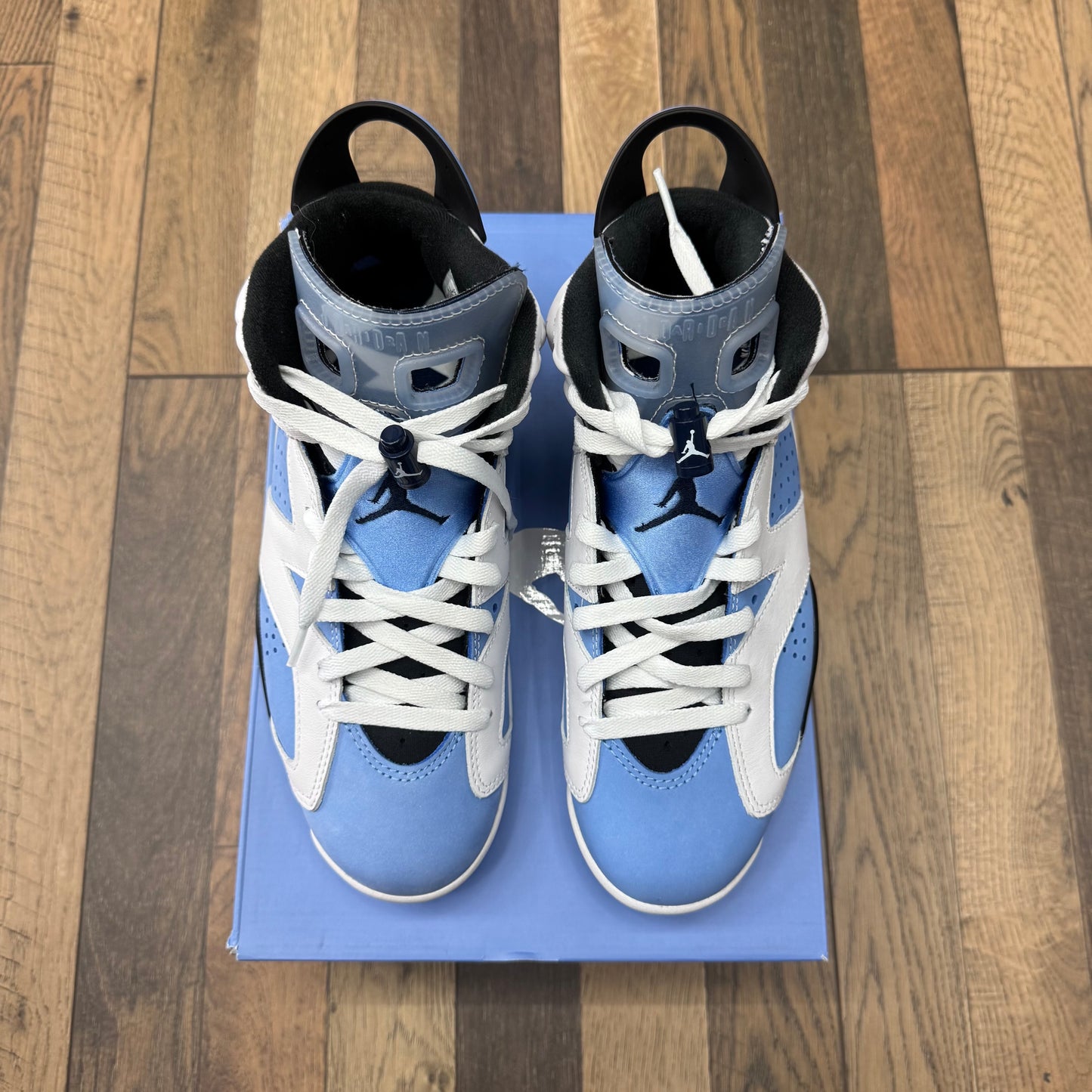 Jordan 6 UNC Sz 7.5 (Preowned)