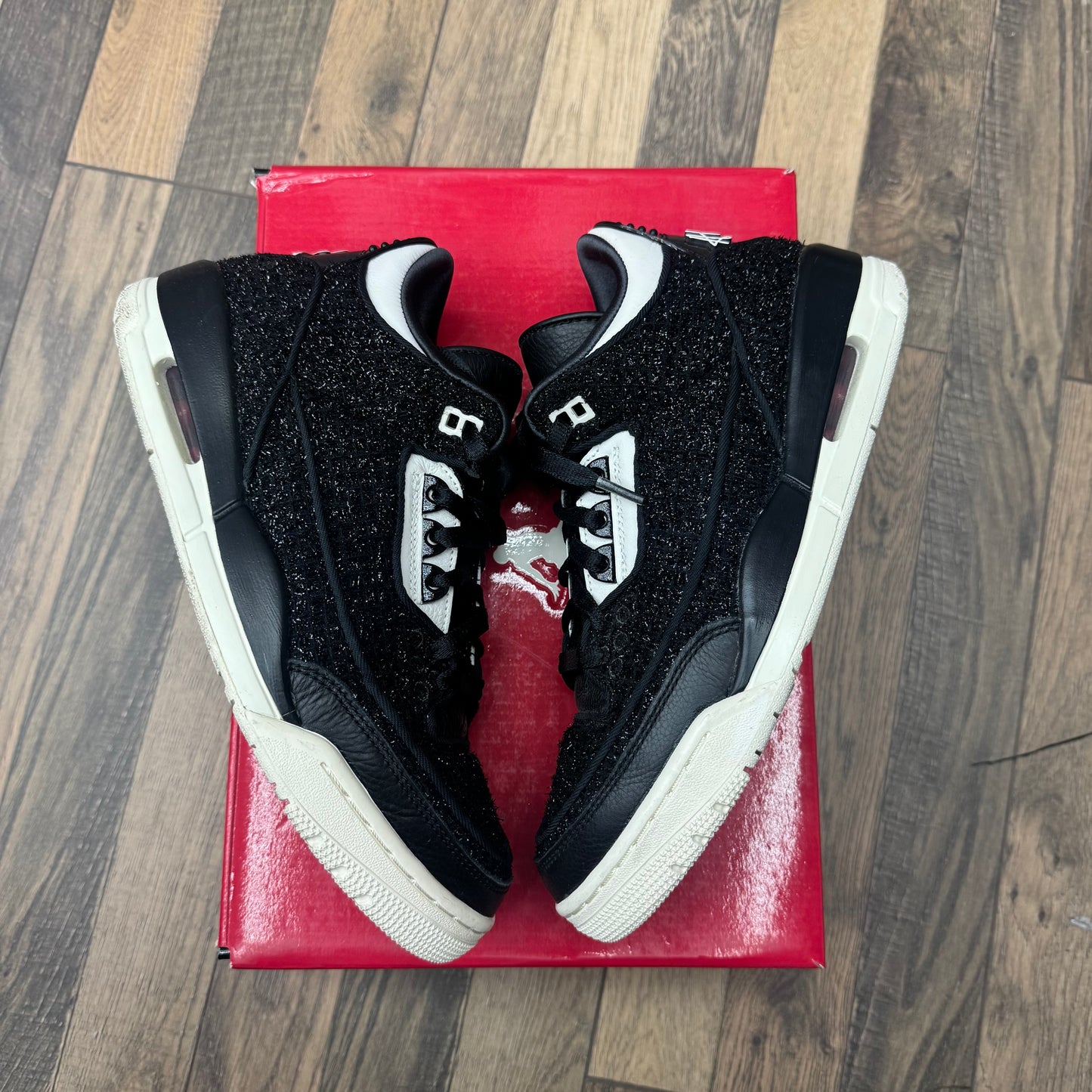 Jordan 3 Vogue Sz 9W/7.5M (Preowned)