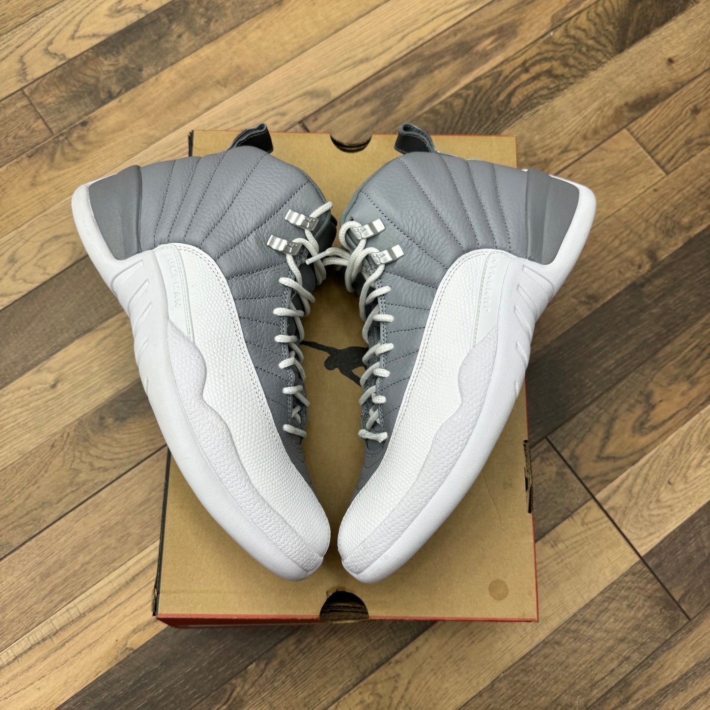 Jordan 12 Stealth sz 9.5 (Preowned)