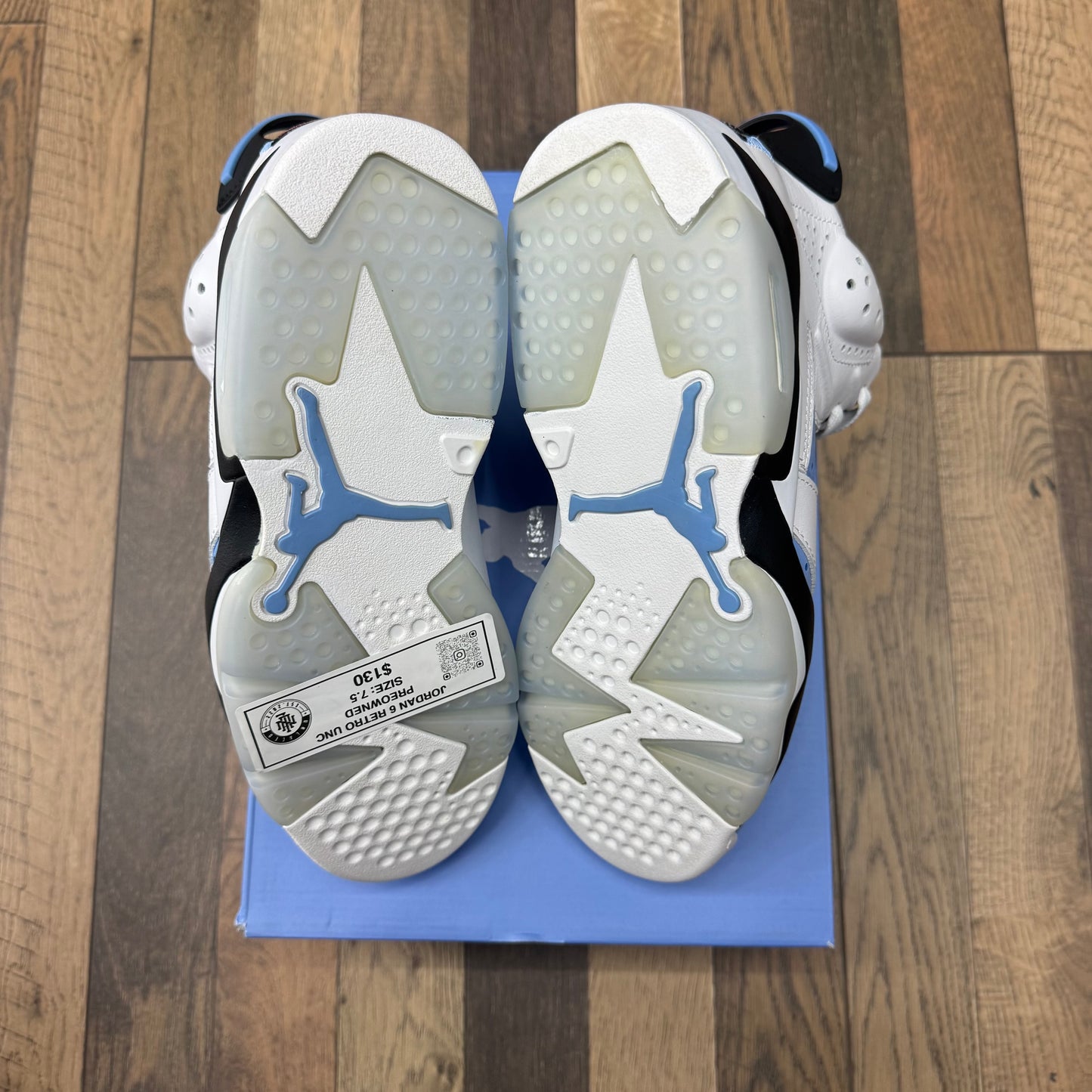 Jordan 6 UNC Sz 7.5 (Preowned)