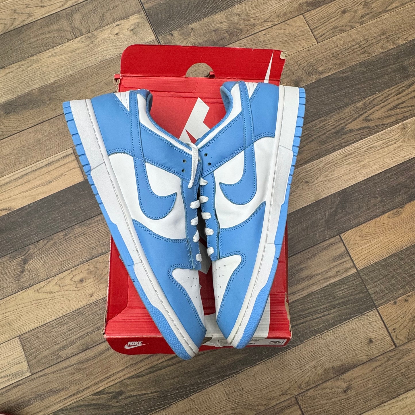 Nike Dunk Low UNC Sz 13 (Preowned)