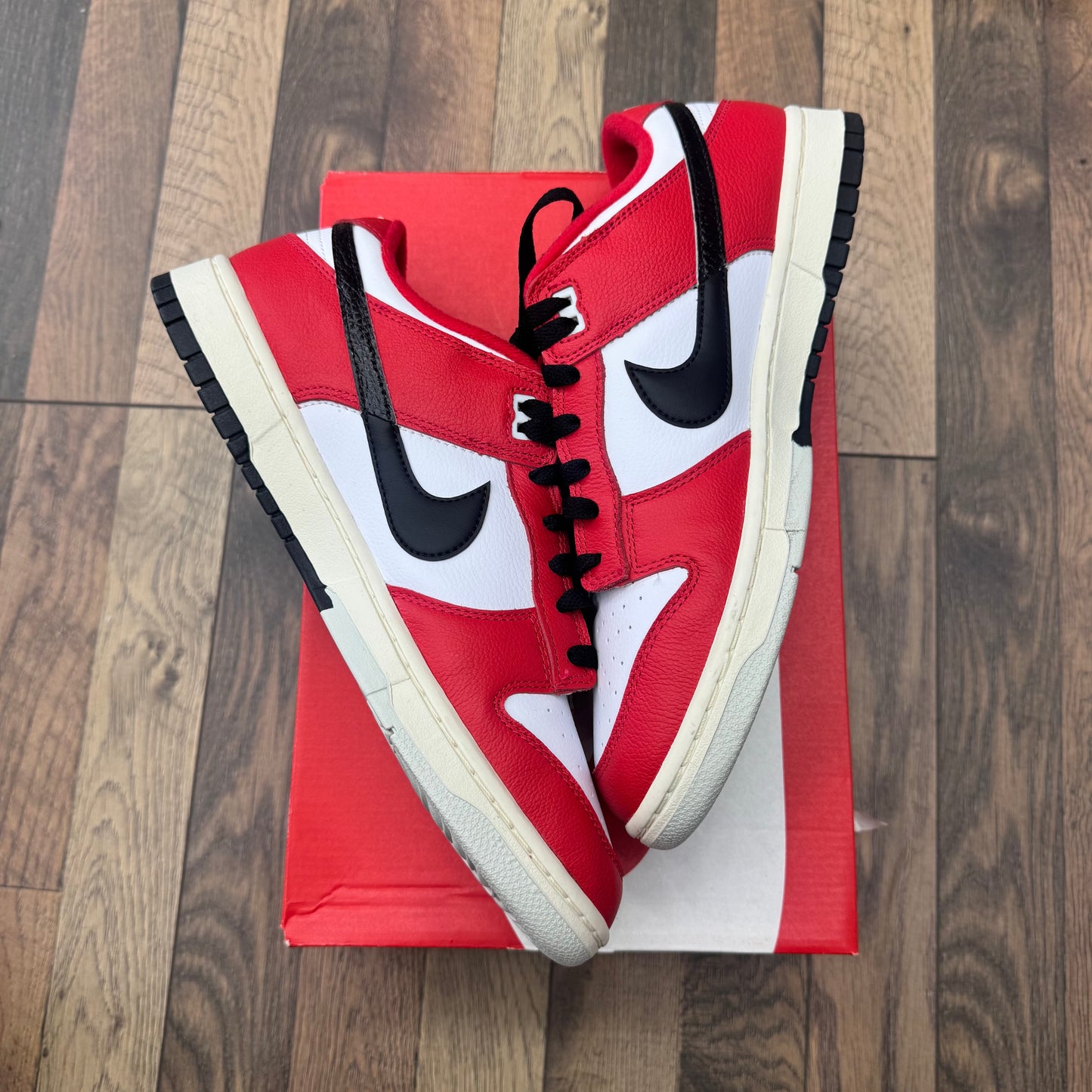 Nike Dunk Low Chicago Split Sz 10.5 (Preowned)
