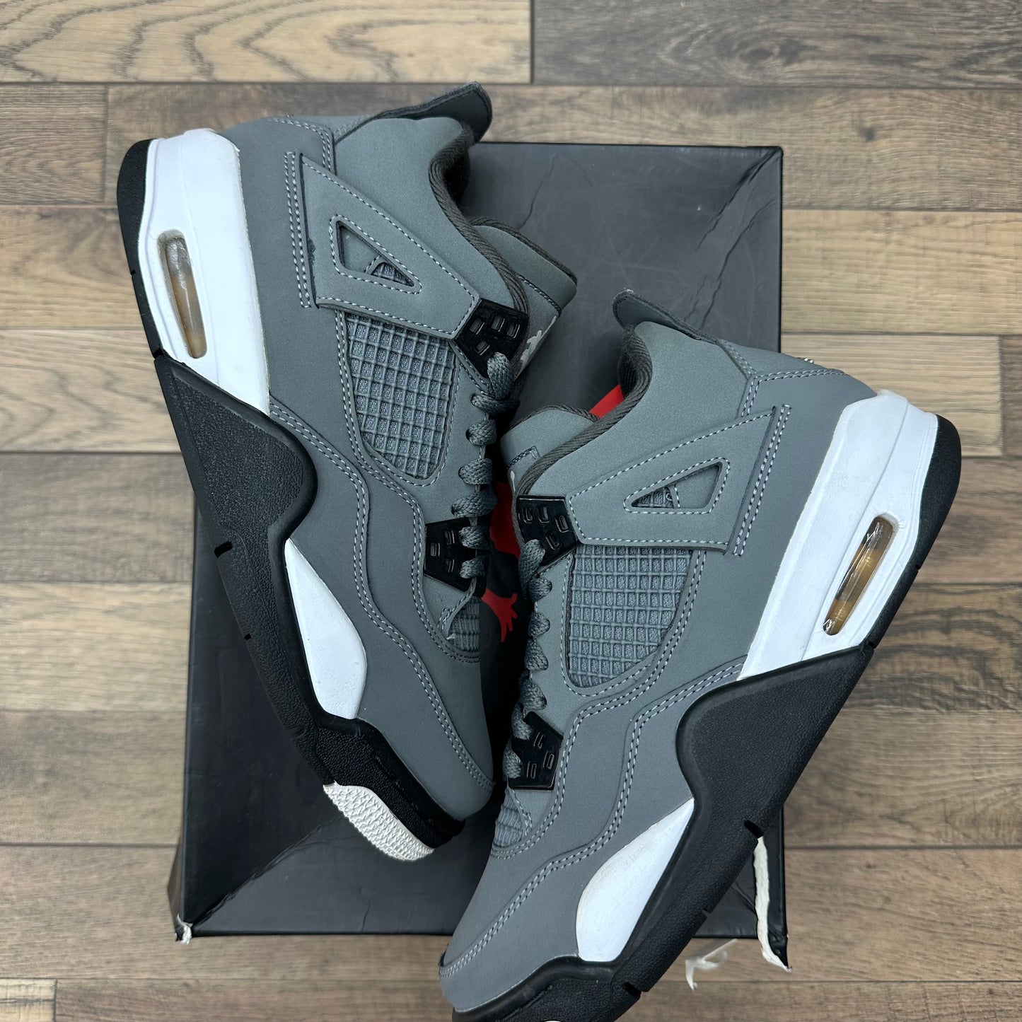 Jordan 4 Cool Grey Sz 6Y/7.5W (Preowned)