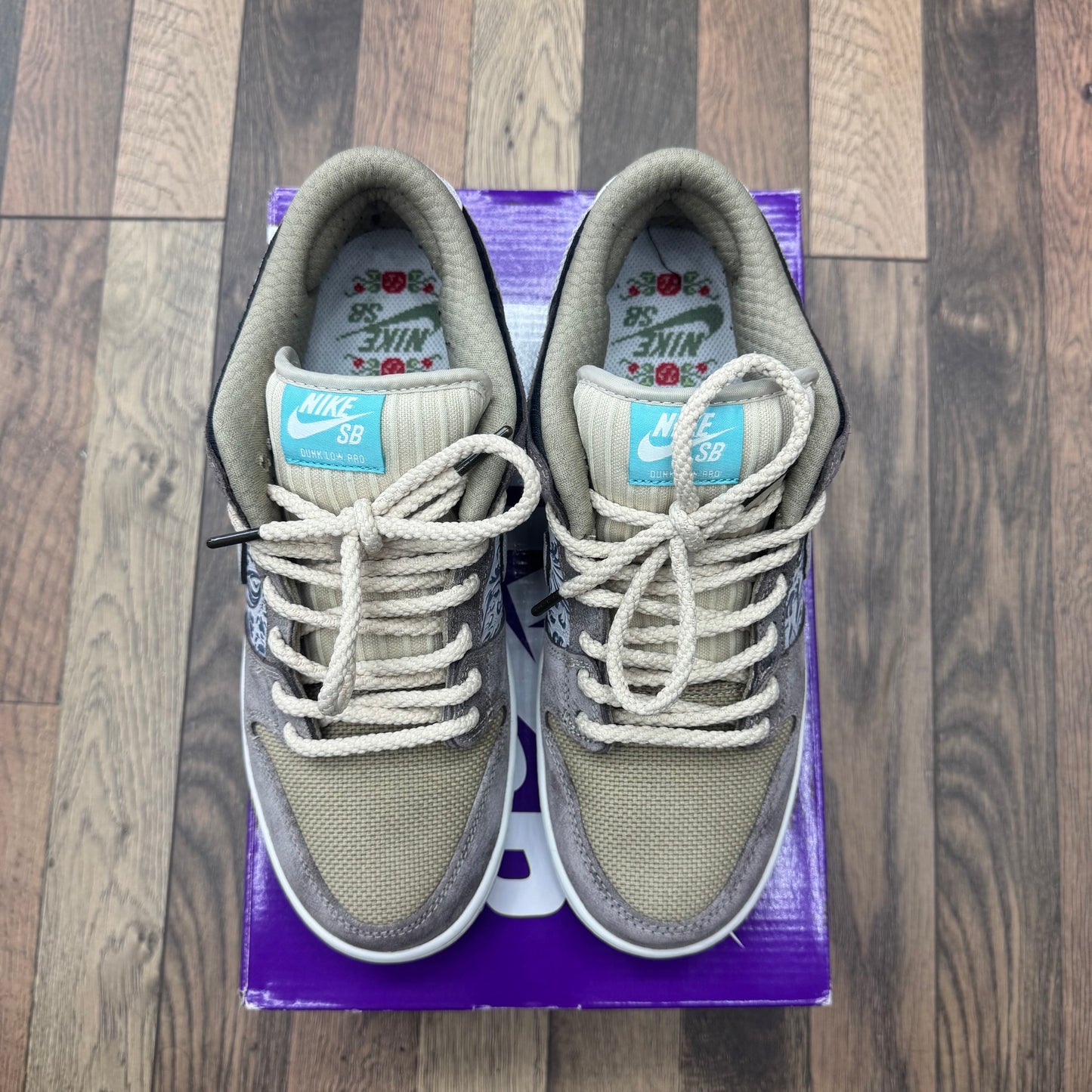 Nike SB Dunk Low Big Money Savings Sz 9.5 (Preowned)