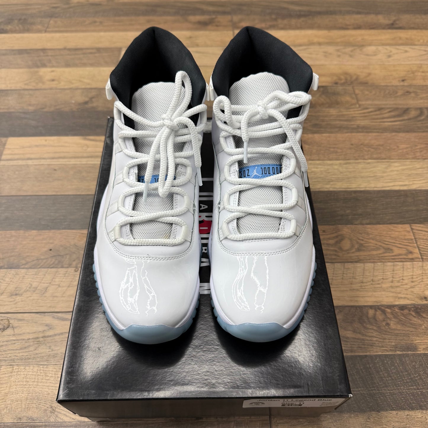 Jordan 11 Legend Blue Sz 11 (Preowned)