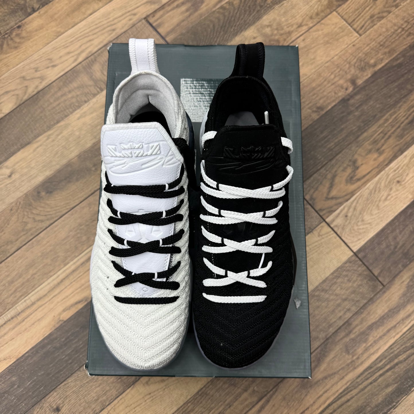LeBron 16 Equality Away Sz 9 (Preowned)