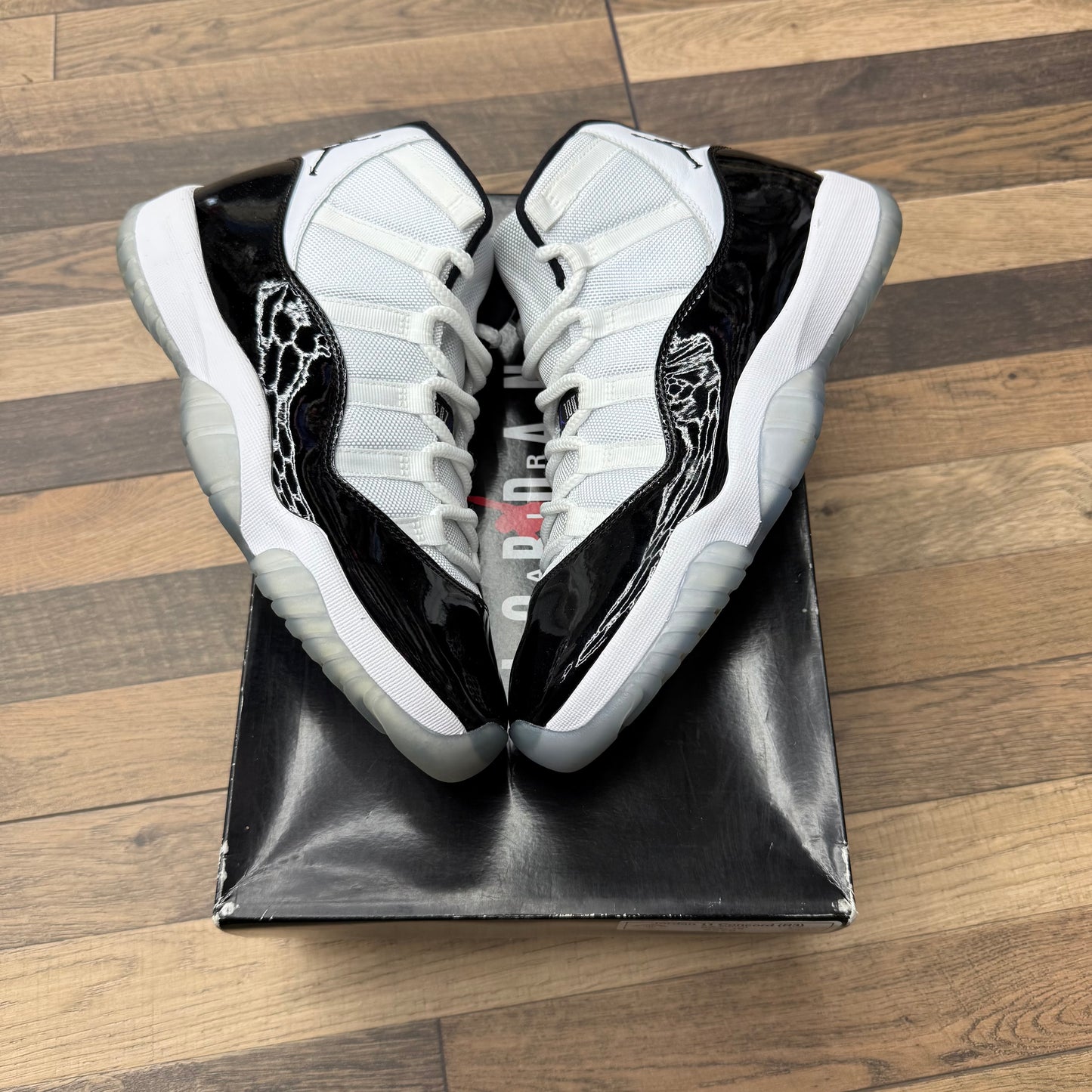 Jordan 11 Concord Sz 10 (Preowned)