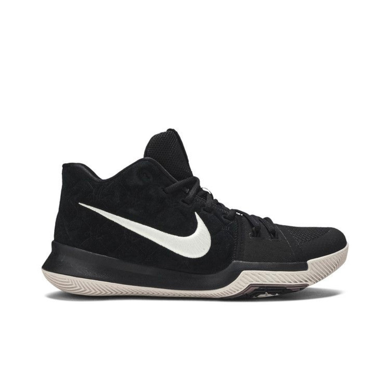 Kyrie 3 Black Suede Sz 9.5 (DS)