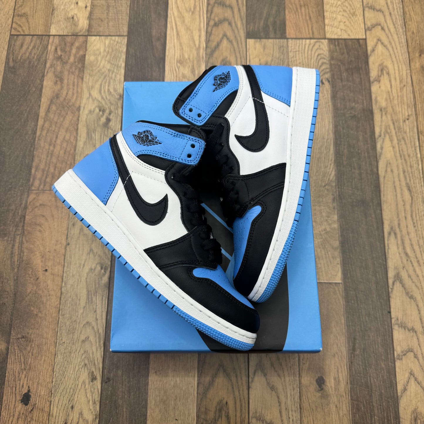 Jordan 1 High UNC Toe