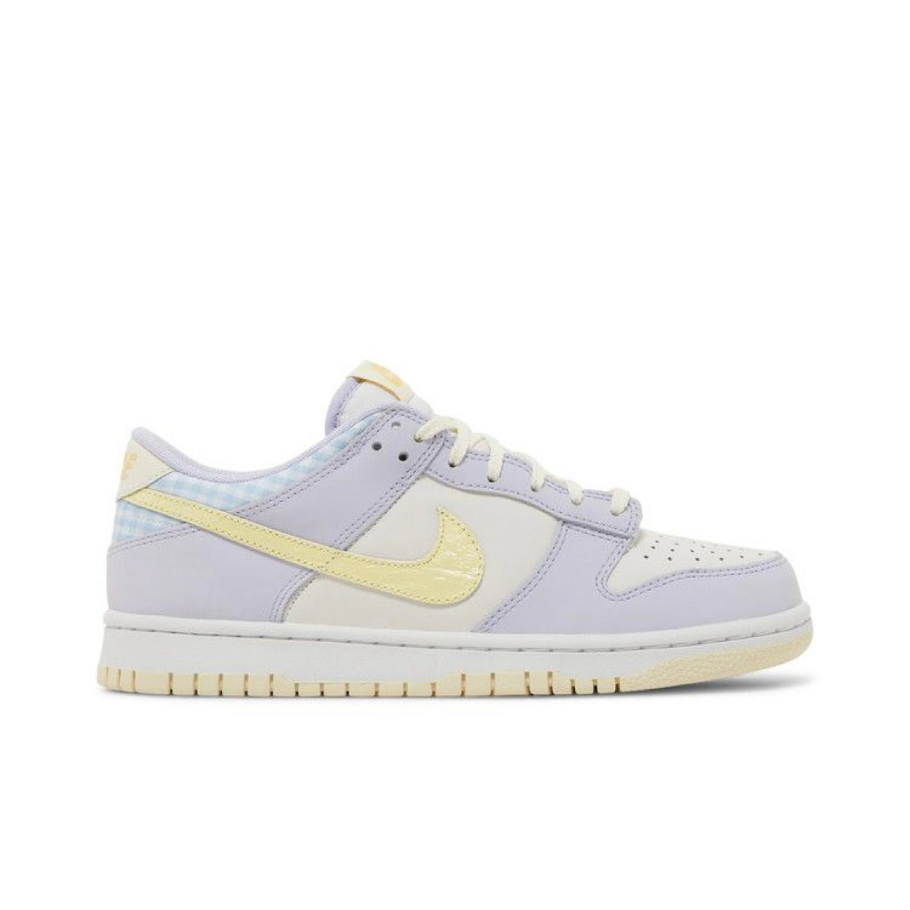 Dunk Low Easter Sz 4Y/5.5W (DS)