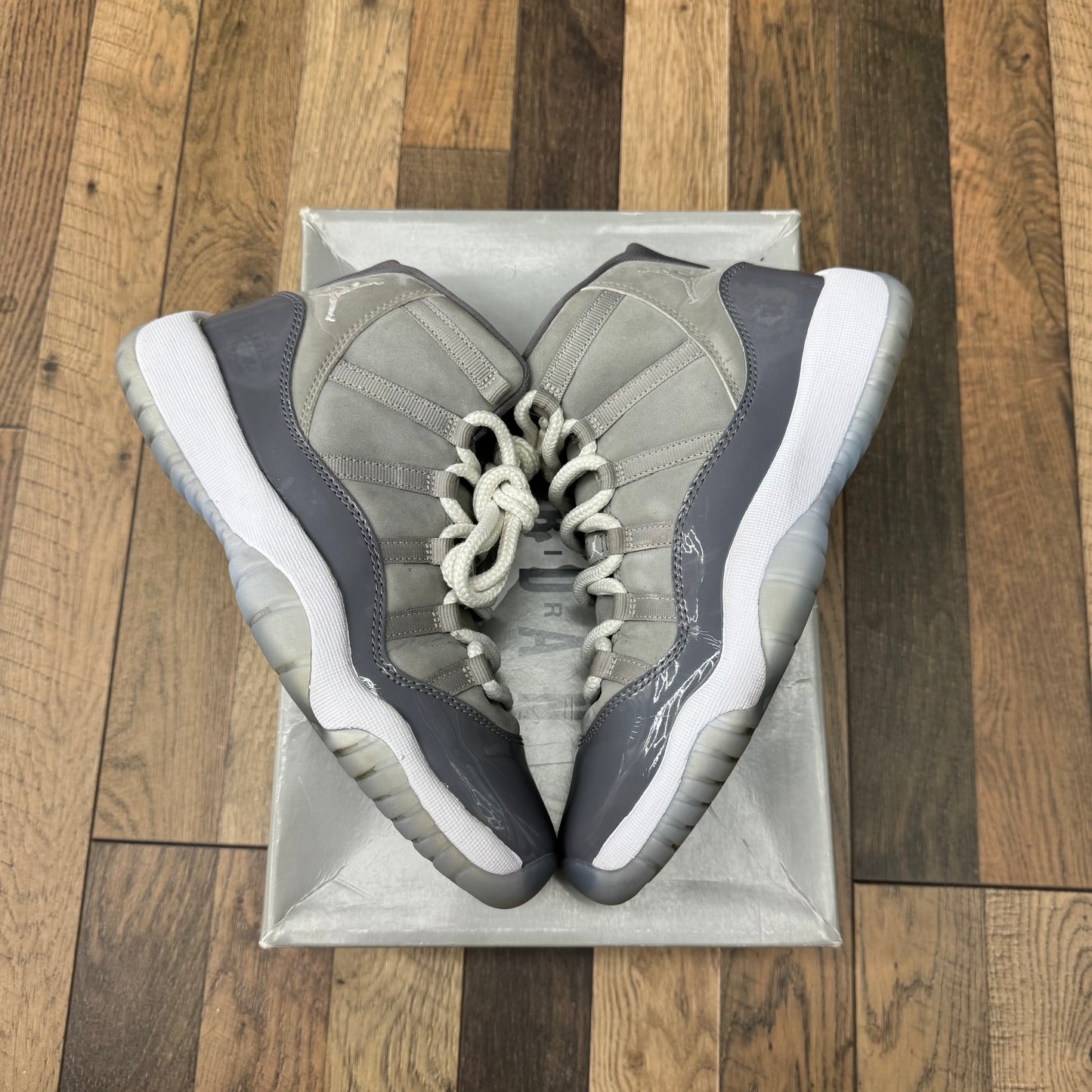 Jordan 11 Cool Grey Sz 6.5Y (Preowned)