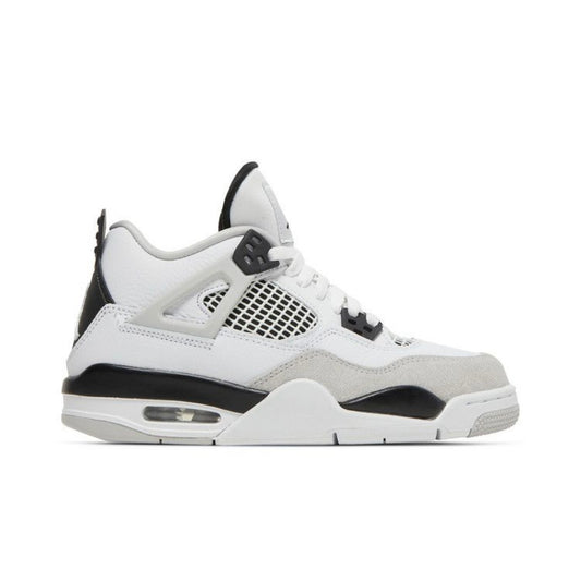 Jordan 4 Military Black Sz 4Y (Preowned)