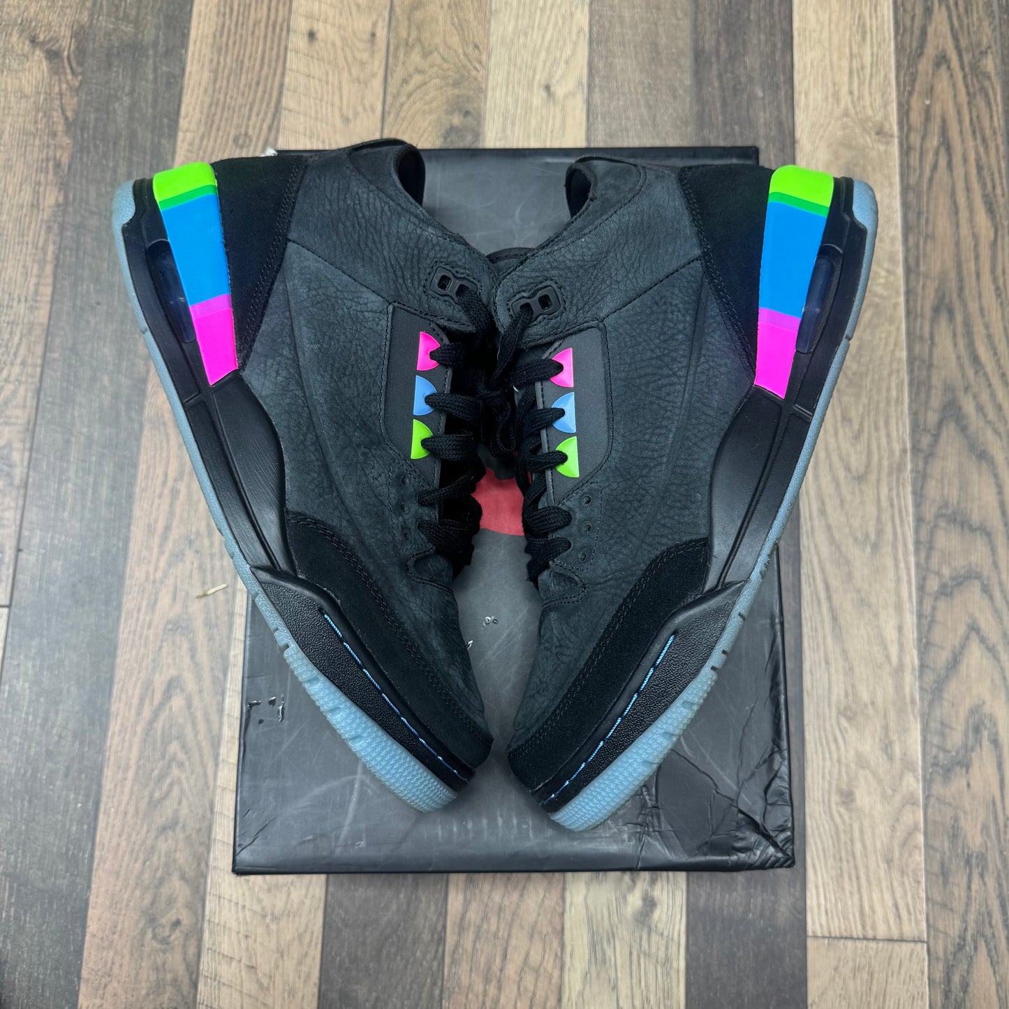 Jordan 3 Quai 54 Sz 9.5 (Preowned)