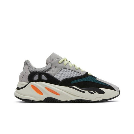 Yeezy 700 Waverunner Sz 10 (Preowned)