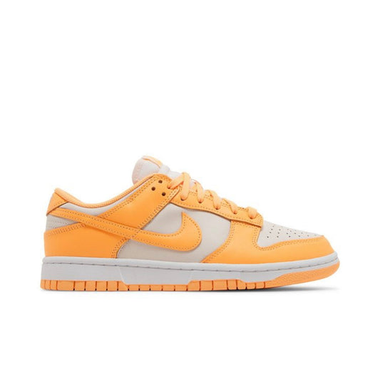 Nike Dunk Low Peach Cream Sz 9W/7.5M (DS)