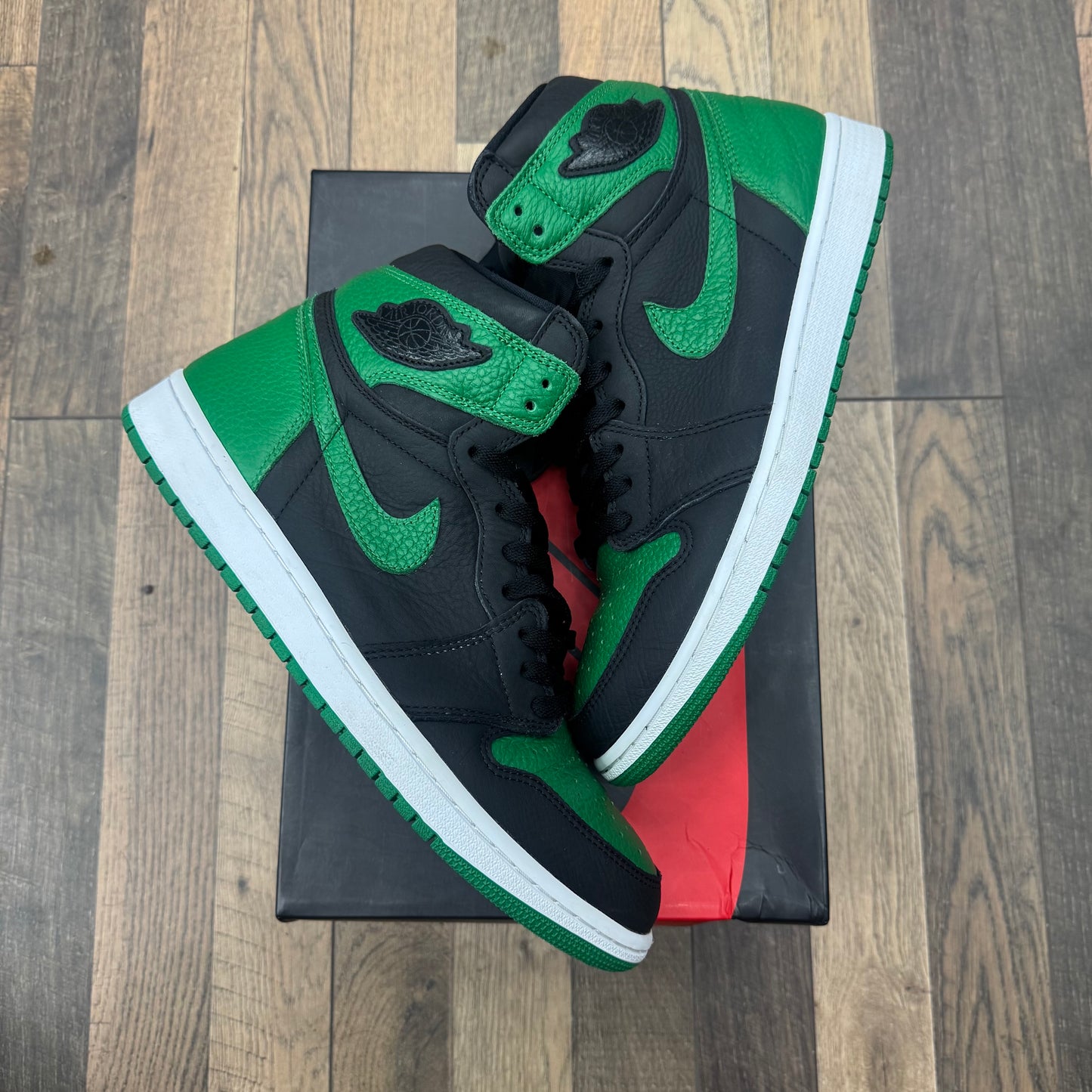 Jordan 1 High Pine Green 2.0 Sz 11 (Preowned)
