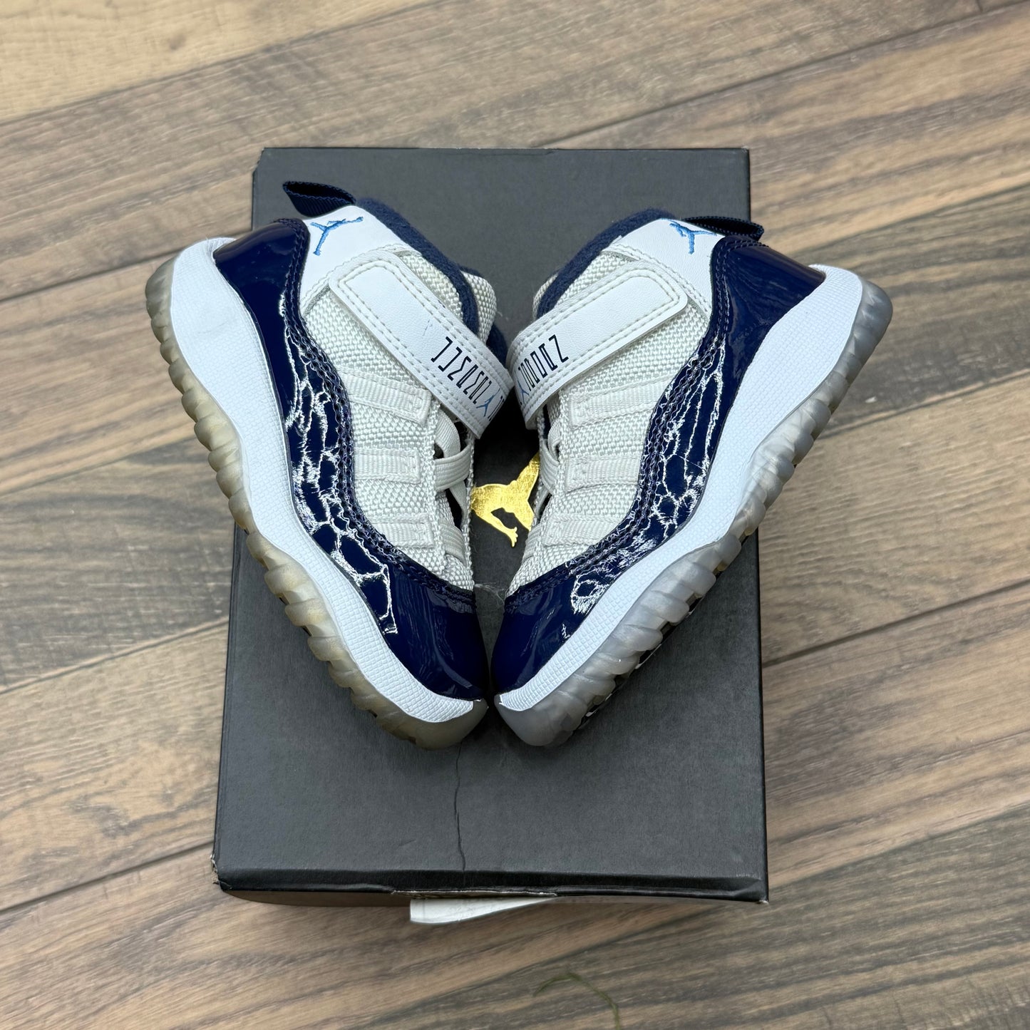 Jordan 11 Win Like 82 Sz 5C (Preowned)