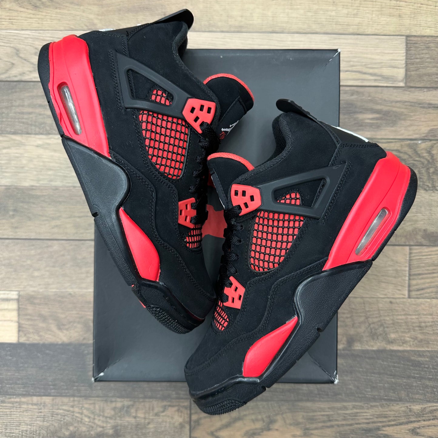 Jordan 4 Red Thunder Sz 6.5Y/8W (Preowned)