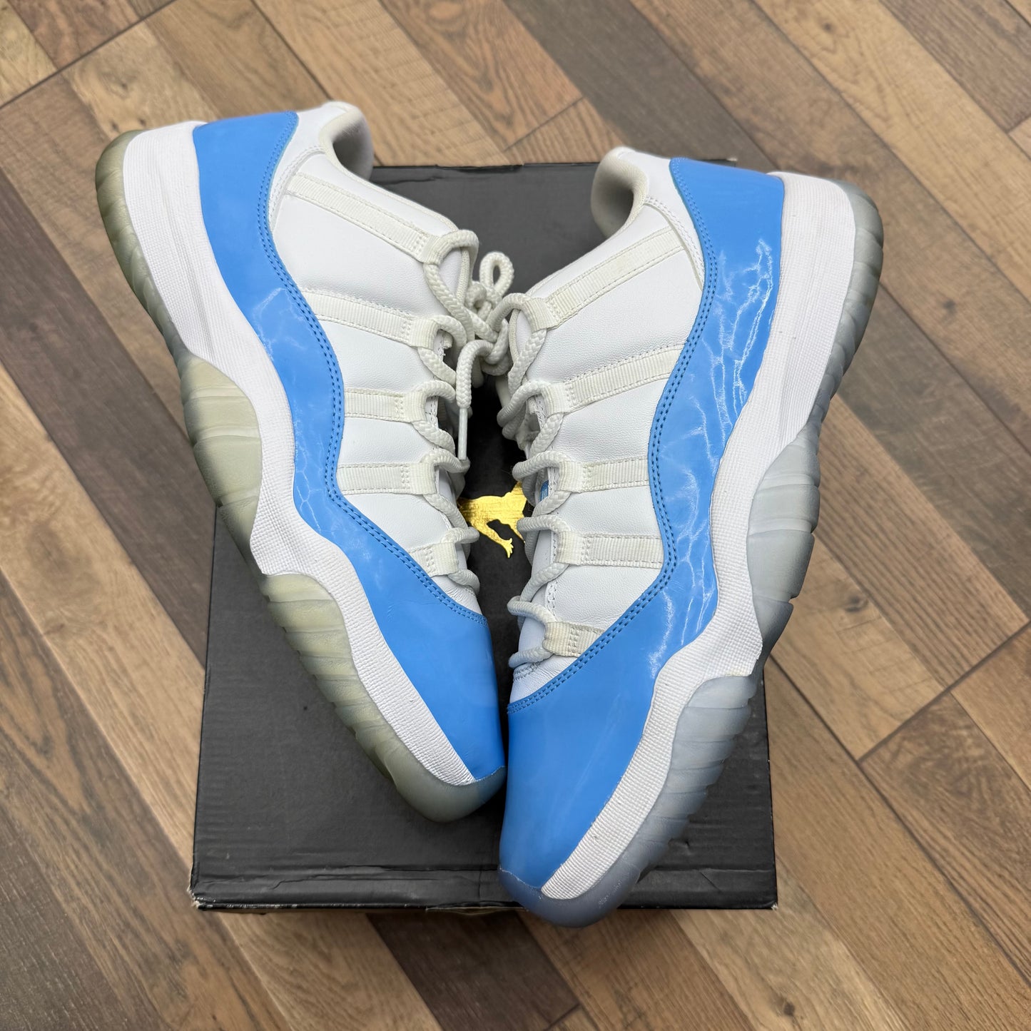 Jordan 11 Low UNC Sz 11.5 (Preowned)