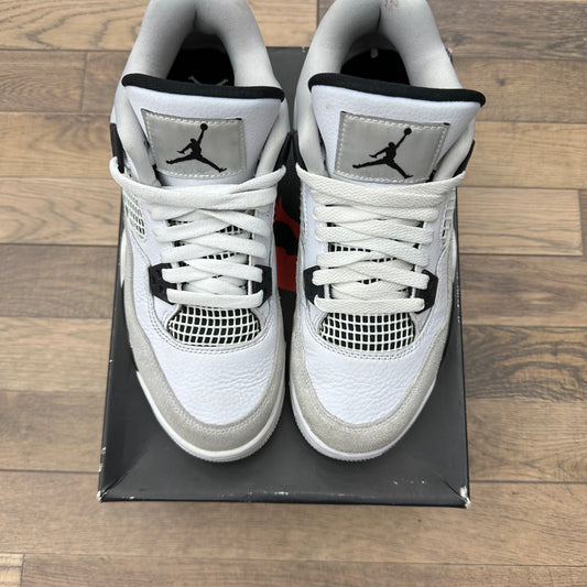 Jordan 4 Military Black Sz 7Y/8.5W (Preowned)