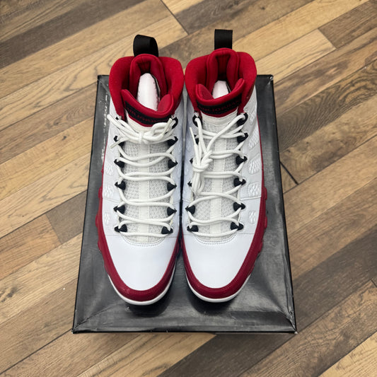 Jordan 9 Gym Red Sz 10.5 (Preowned)
