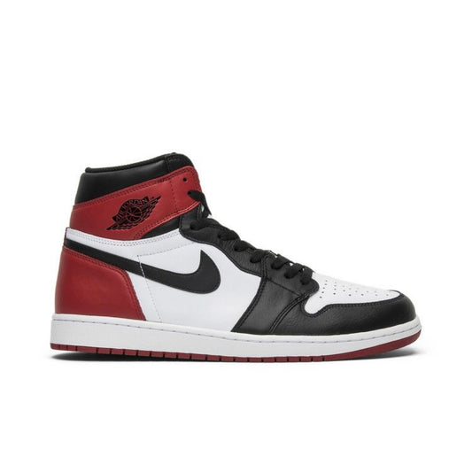 Jordan 1 High Black Toe ‘16 Sz 9.5 (Preowned)