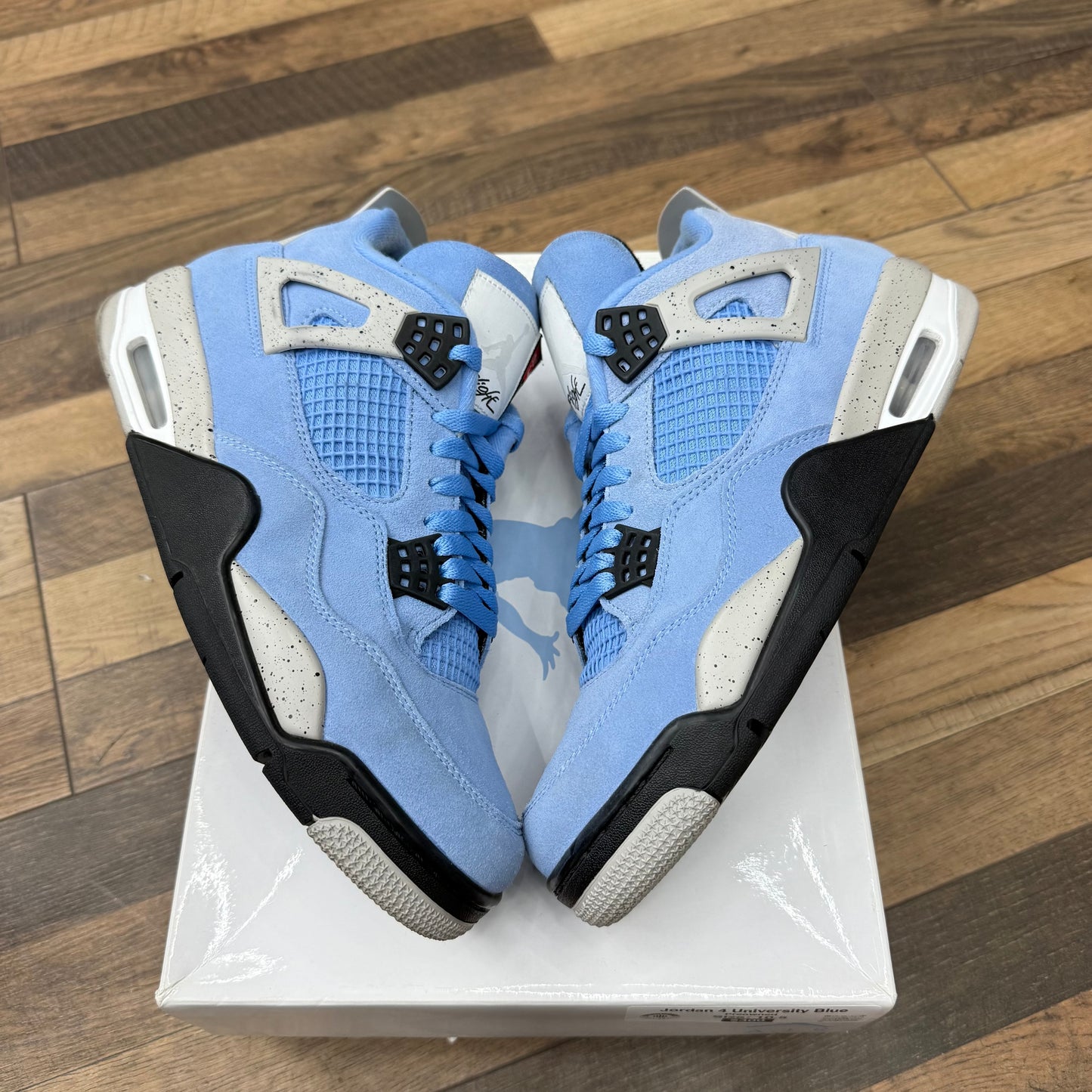 Jordan 4 University Blue Sz 10.5 (Preowned)