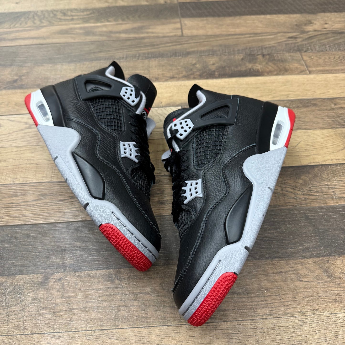 Jordan 4 Reimagined Bred Sz 9.5 (Preowned)