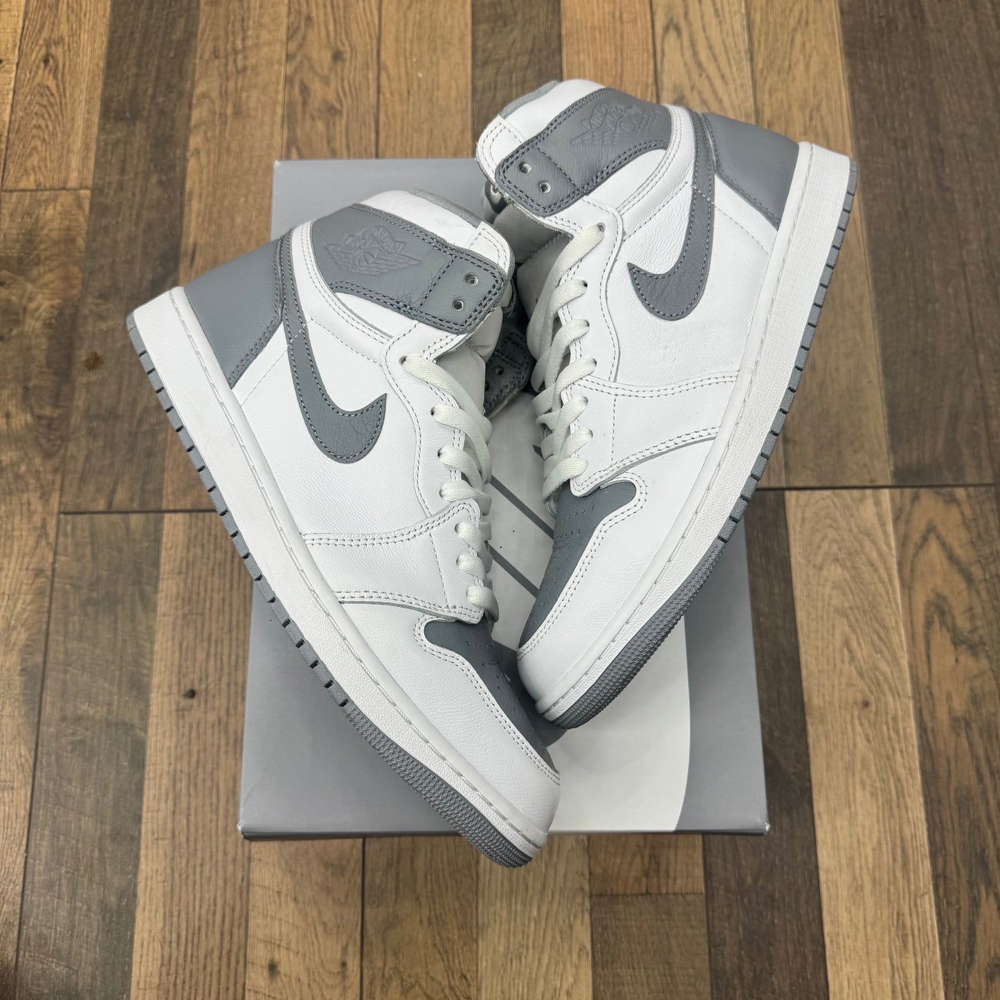 Jordan 1 High Stealth Sz 10.5 (Preowned)