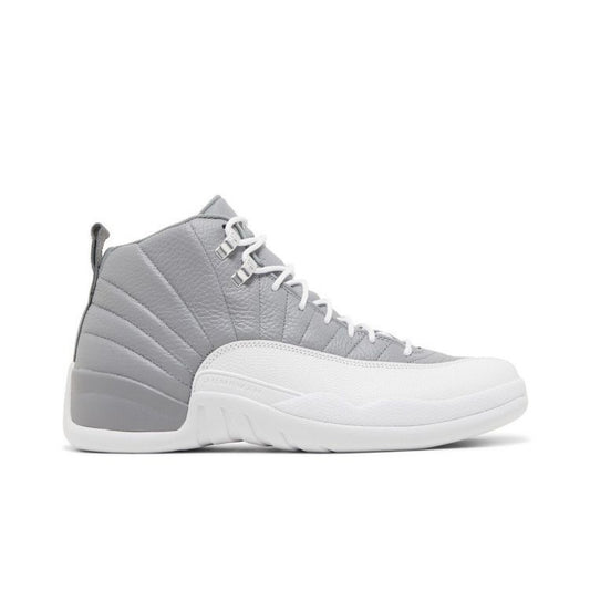 Jordan 12 Stealth sz 9.5 (Preowned)