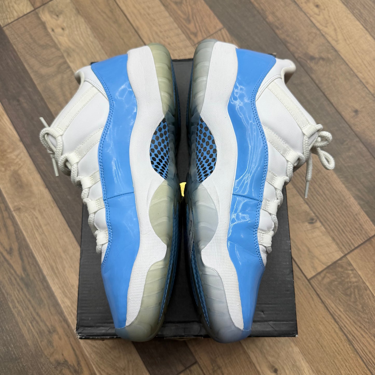 Jordan 11 Low UNC Sz 11.5 (Preowned)