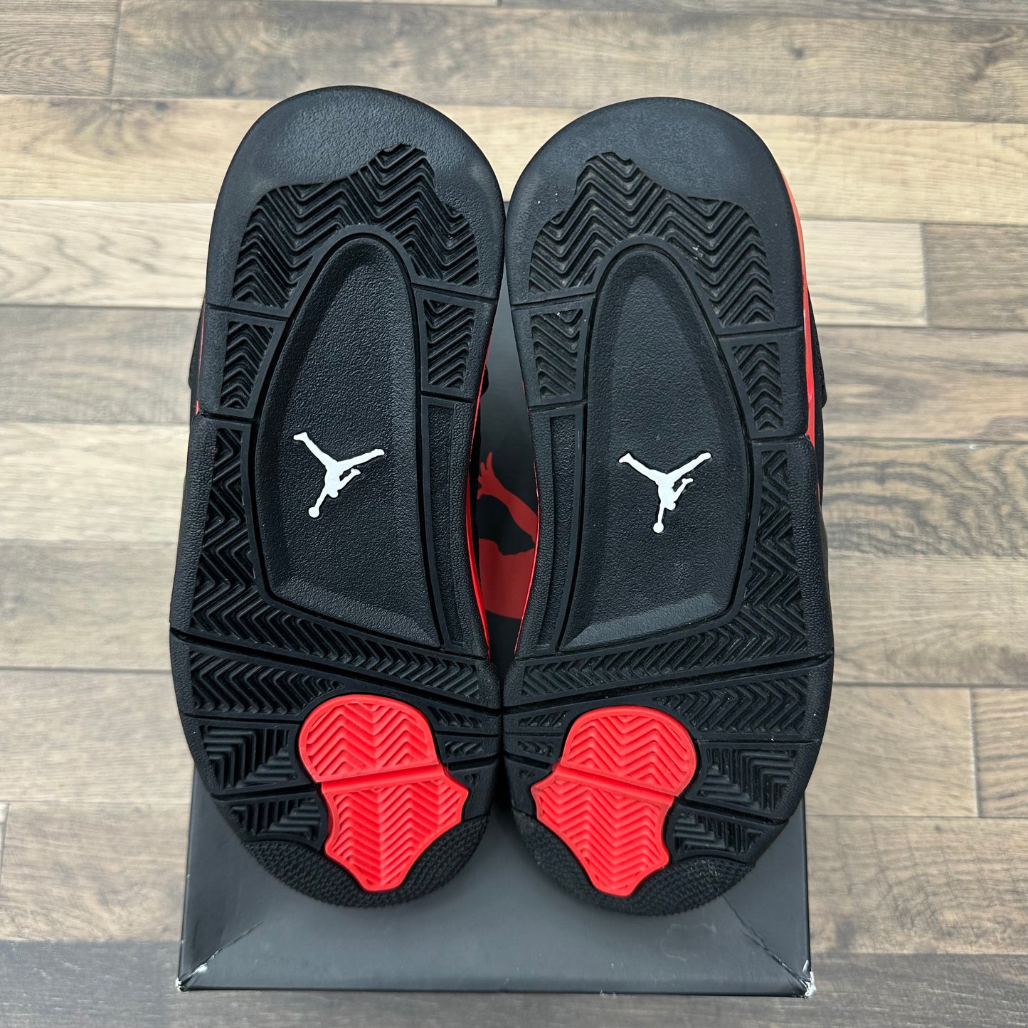 Jordan 4 Red Thunder Sz 6.5Y/8W (Preowned)