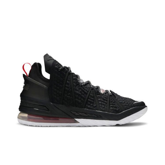 LeBron 18 University Red Sz 9 (DS)